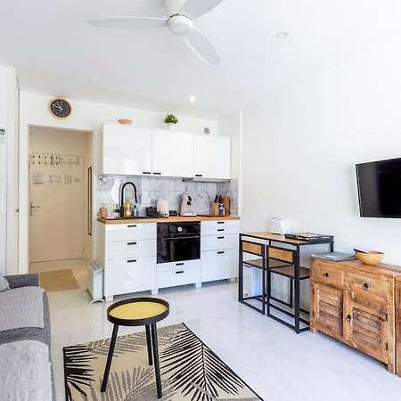 Chez James - Superbe Studio Avec Piscine Et Plage A Proximite 라그랑모트 외부 사진