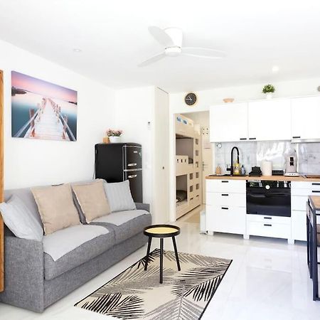 Chez James - Superbe Studio Avec Piscine Et Plage A Proximite 라그랑모트 외부 사진