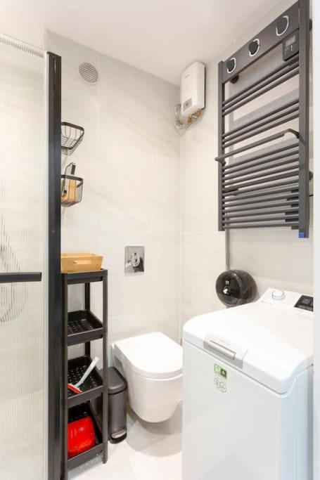 Chez James - Superbe Studio Avec Piscine Et Plage A Proximite 라그랑모트 외부 사진